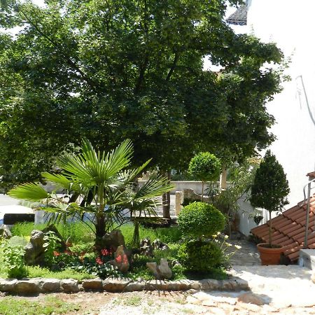 Apartmani Lucija Jurkovic Malinska Extérieur photo