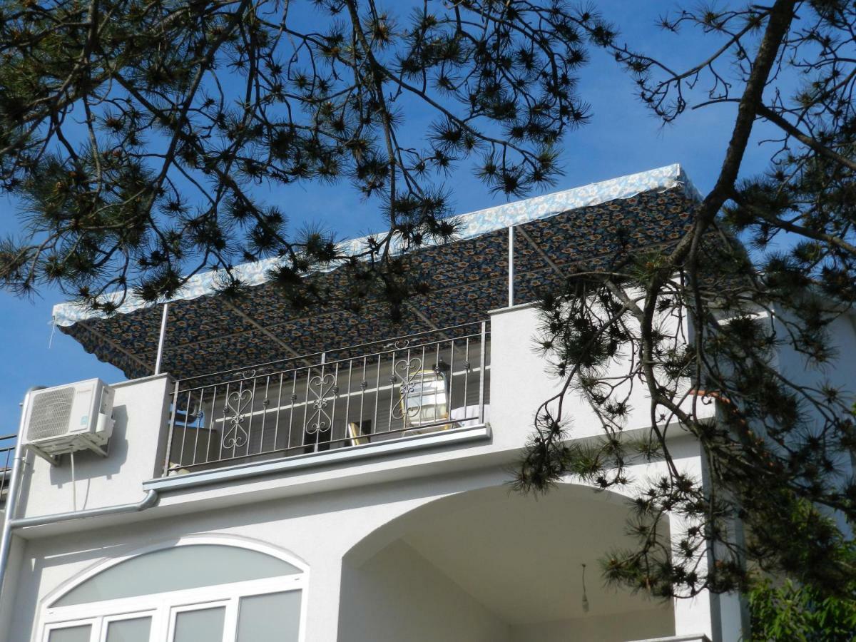 Apartmani Lucija Jurkovic Malinska Extérieur photo