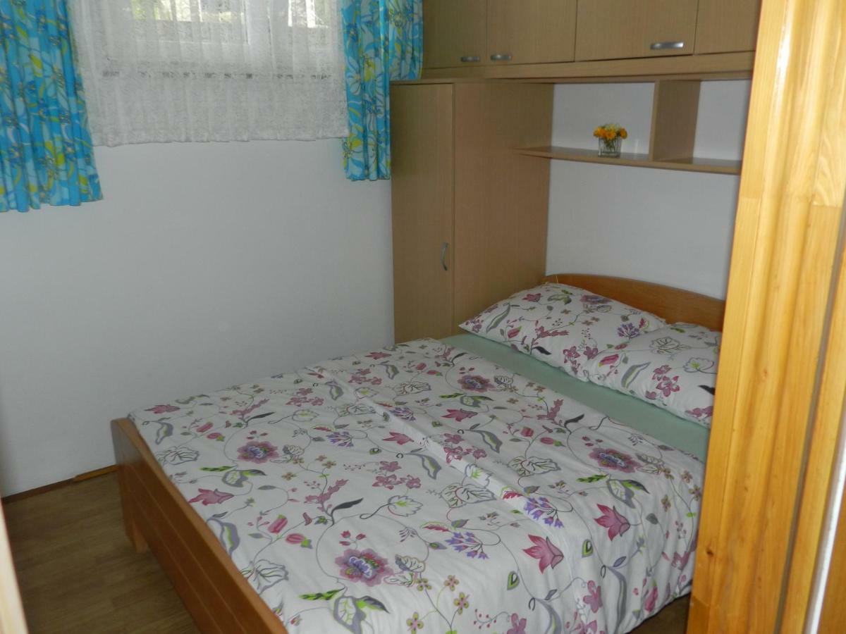 Apartmani Lucija Jurkovic Malinska Extérieur photo